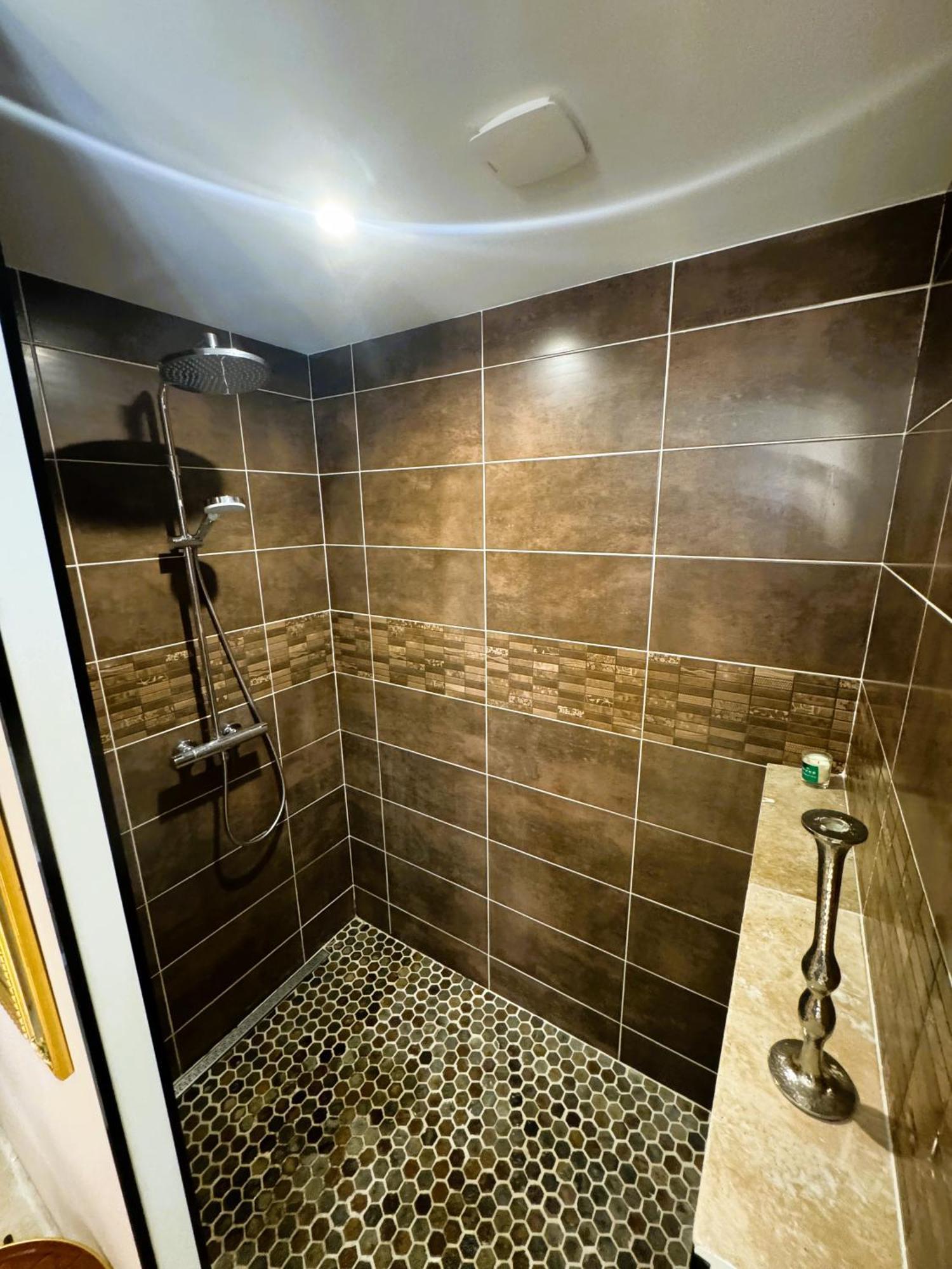 Le Dix - Classic Room - Vallabrix Proche Uzes Zewnętrze zdjęcie